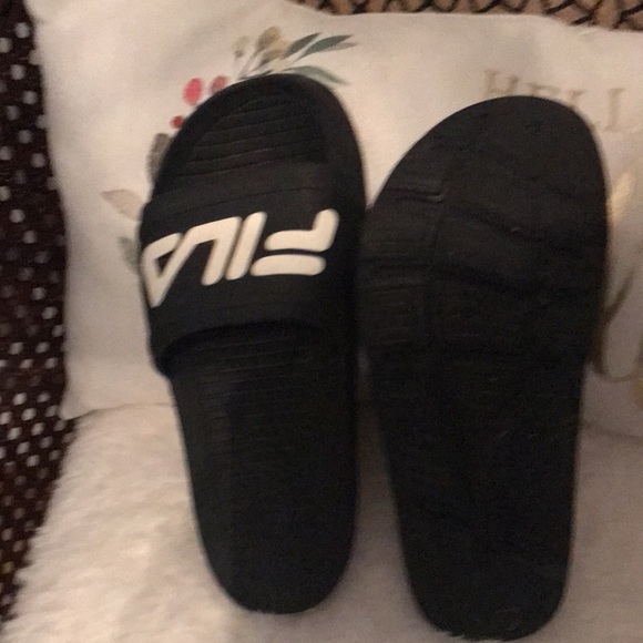 FILA sandals - Picture 3 of 3